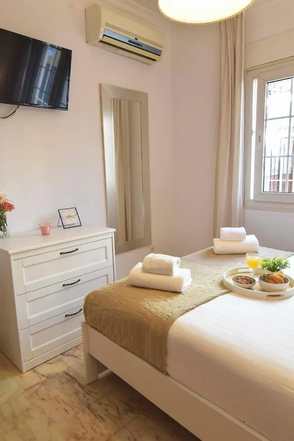 Letmalaga Economy Menita Apartment  Malaga